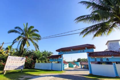 Teluk Sengat Crocodile Farm